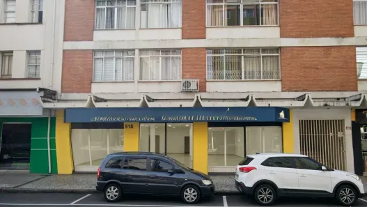 Ponto Comercial para alugar, 140m² no Centro, Curitiba