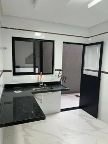 Casa com 2 Quartos à venda, 49m² no Maracanã, Praia Grande