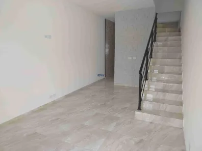Sobrado com 2 Quartos à venda, 65m² no Pontal de Santa Marina, Caraguatatuba