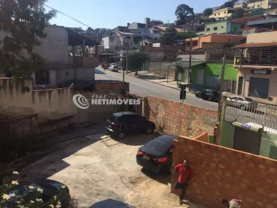 Casa com 3 Quartos à venda, 360m² no Nazaré, Belo Horizonte