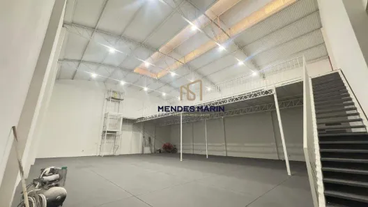 Galpão/Depósito/Armazém para alugar, 640m² no Vila Carvalho, Araçatuba