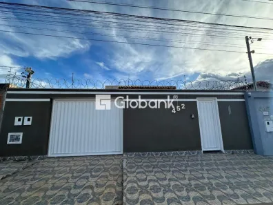 Casa com 3 Quartos à venda, 240m² no Planalto, Montes Claros