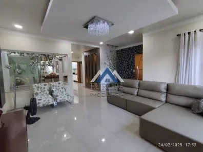 Casa de Condomínio com 3 Quartos à venda, 200m² no Esperança, Londrina