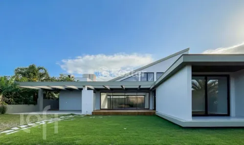 Casa de Condomínio com 3 Quartos à venda, 282m² no Rio Tavares, Florianópolis