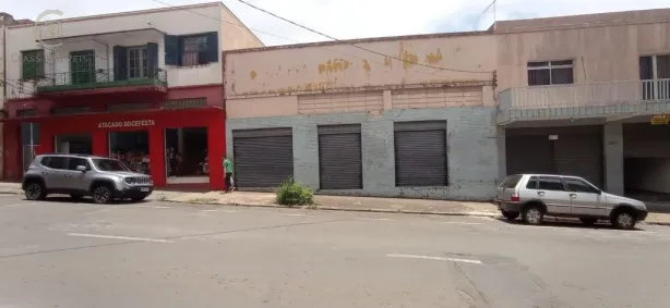 Ponto Comercial para alugar, 700m² no Centro, Londrina