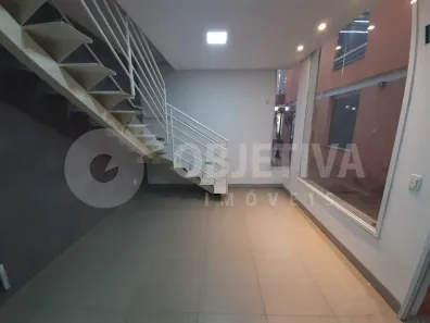 Ponto Comercial para alugar, 45m² no Centro, Uberlândia