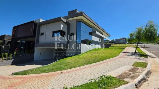 Casa de Condomínio com 3 Quartos à venda, 185m² no Gleba Simon Frazer, Londrina