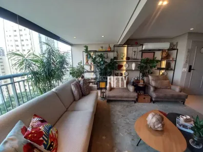 Apartamento com 3 Quartos à venda, 125m² no Moema, São Paulo