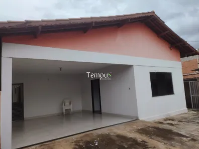 Casa com 4 Quartos à venda, 270m² no Jardim Planalto, Goiânia
