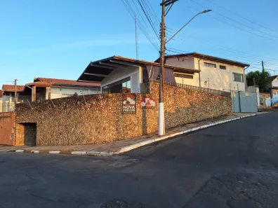 Casa com 3 Quartos à venda, 270m² no Vila Nair, Pindamonhangaba