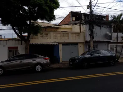 Casa com 5 Quartos à venda, 240m² no Jardim Saporito, Taboão da Serra