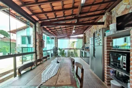 Casa com 3 Quartos à venda, 239m² no Santa Branca, Belo Horizonte