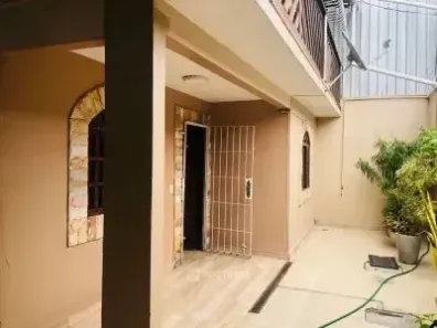 Casa com 5 Quartos à venda, 330m² no Sol e Mar, Macaé