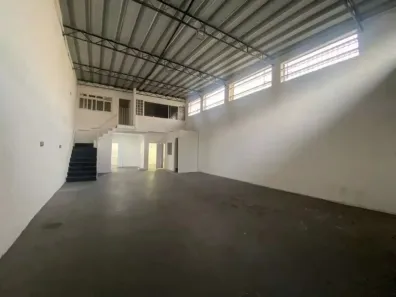 Galpão/Depósito/Armazém para alugar, 310m² no Centro, São Bernardo do Campo