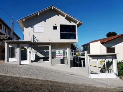 Casa com 2 Quartos para alugar, 50m² no Esplanada, Caxias do Sul