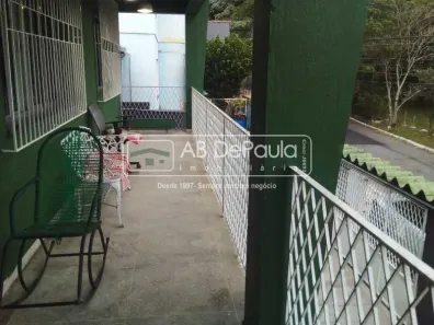 Casa com 3 Quartos à venda, 212m² no Jardim Sulacap, Rio de Janeiro