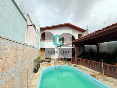Casa com 6 Quartos à venda, 200m² no Sapiranga-Coité, Fortaleza