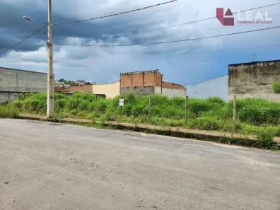 Lote/Terreno à venda, 240m² no São Pedro II, Pouso Alegre