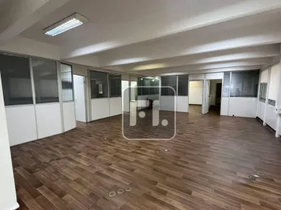 Sala Comercial para alugar, 527m² no Cerqueira César, São Paulo