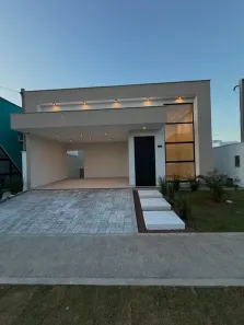 Casa de Condomínio com 3 Quartos à venda, 130m² no Cajupiranga, Parnamirim