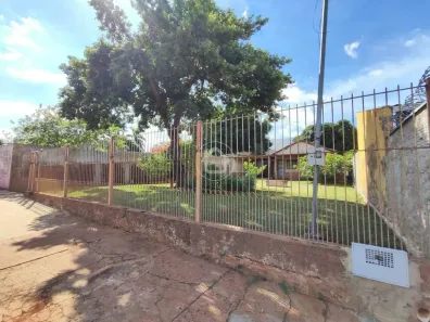 Casa com 2 Quartos à venda, 99m² no Monte Castelo, Campo Grande