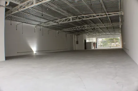 Prédio Comercial à venda, 930m² no Vila Sofia, São Paulo