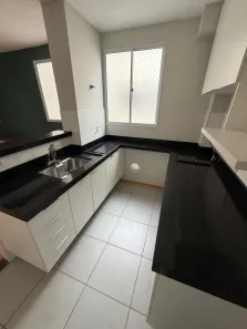 Apartamento com 2 Quartos para alugar, 40m² no Parque Residencial Rita Vieira, Campo Grande