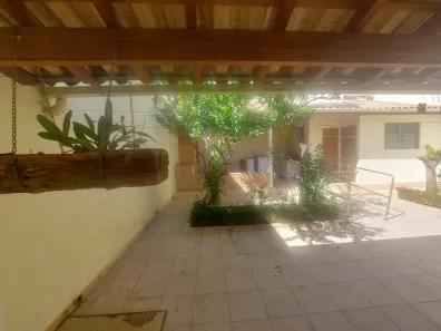 Casa com 3 Quartos para alugar, 267m² no Jaraguá, Belo Horizonte