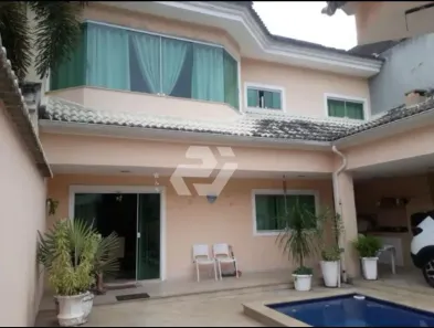 Casa de Condomínio com 4 Quartos à venda, 210m² no Vargem Grande, Rio de Janeiro