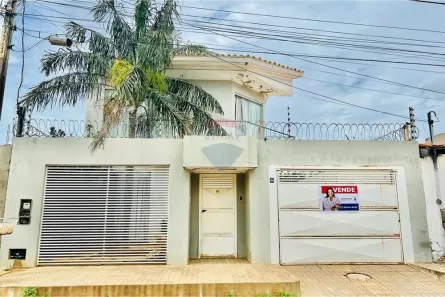 Sobrado com 3 Quartos à venda, 199m² no Jardim Vitória, Barreiras