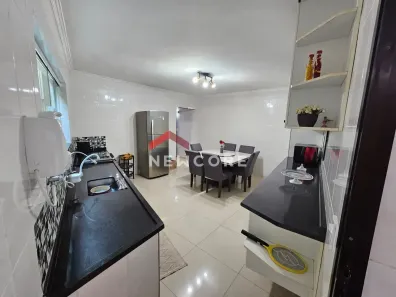 Sobrado com 3 Quartos à venda, 219m² no Vila Curuçá, São Paulo