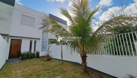 Casa com 3 Quartos à venda, 176m² no Campeche, Florianópolis