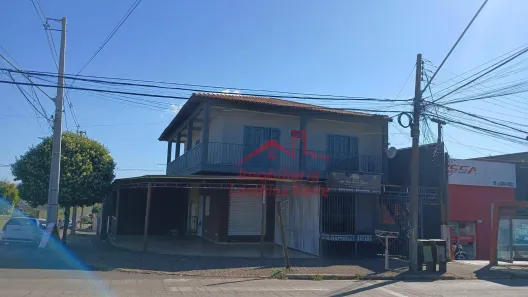 Casa com 3 Quartos para alugar, 90m² no Conjunto Parigot de Souza 1, Londrina