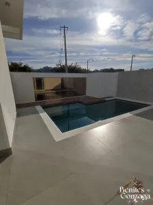 Casa com 4 Quartos para alugar, 242m² no Chácaras Aeroporto, Maringá