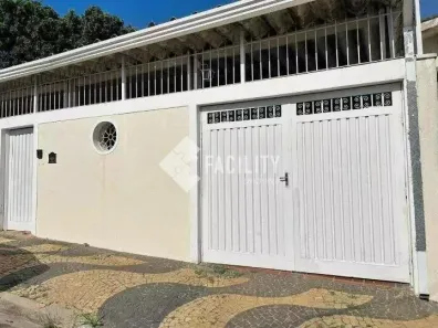 Casa com 3 Quartos à venda, 224m² no Vila Paraíso, Campinas