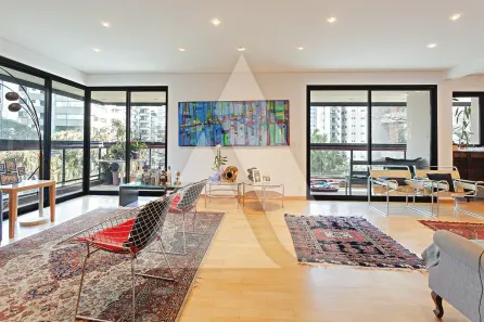 Apartamento com 4 Quartos para alugar, 243m² no Campo Belo, São Paulo