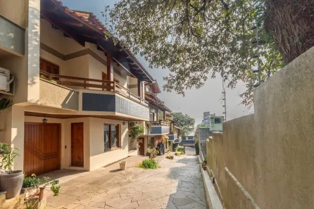 Casa de Condomínio com 3 Quartos à venda, 174m² no Cristal, Porto Alegre