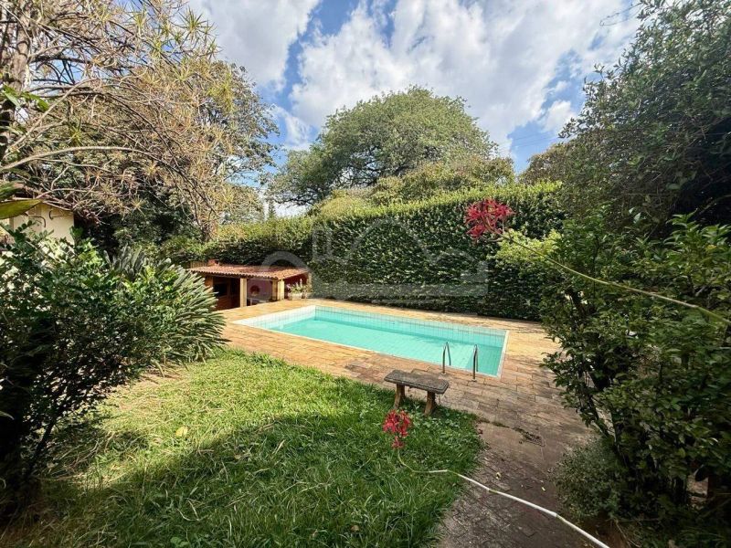 Casa com 4 quartos — Bandeirantes (Pampulha), Belo Horizonte
