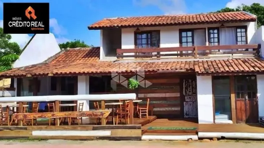 Prédio Residencial com 6 Quartos à venda, 250m² no Praia Da Ferrugem, Garopaba