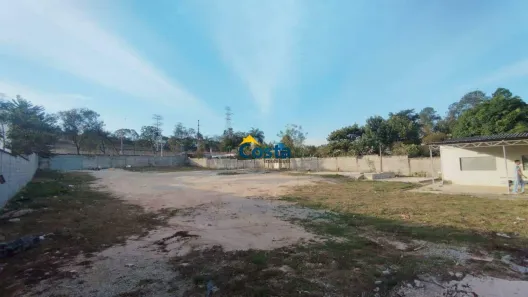 Ponto Comercial para alugar, 2300m² no Itacolomi, Betim