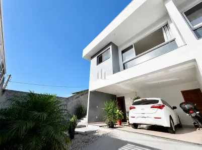  com 3 Quartos à venda, 105m² no Potecas, São José