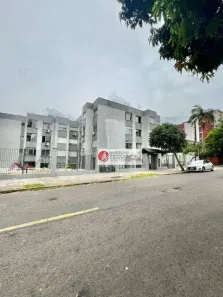 Apartamento com 2 Quartos à venda, 58m² no Vila Ipiranga, Porto Alegre