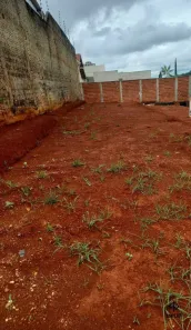 Lote/Terreno à venda, 300m² no Residencial Araujoville, Anápolis