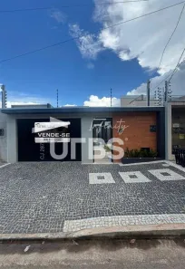 Casa com 3 Quartos à venda, 240m² no Plano Diretor Sul, Palmas