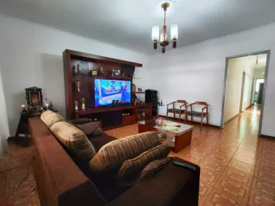 Casa com 3 Quartos à venda, 214m² no Vila Canero, São Paulo