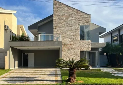 Casa com 3 Quartos para alugar, 400m² no Esperança, Londrina