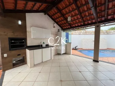 Sobrado com 3 Quartos à venda, 182m² no Jardim América, Goiânia