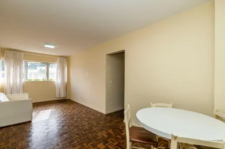 Apartamento com 2 Quartos à venda, 76m² no Centro Cívico, Curitiba