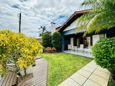 Casa com 4 Quartos à venda, 220m² no Zona Nova, Capão da Canoa