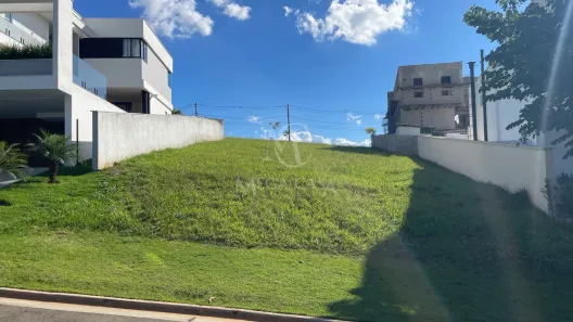 Lote/Terreno à venda, 448m² no São Pedro, Juiz de Fora